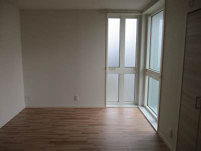 シャーメゾンアレーズⅢ A0202号-6