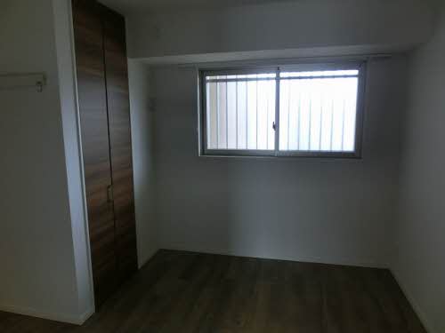 エスト　クローネ A0502号-8