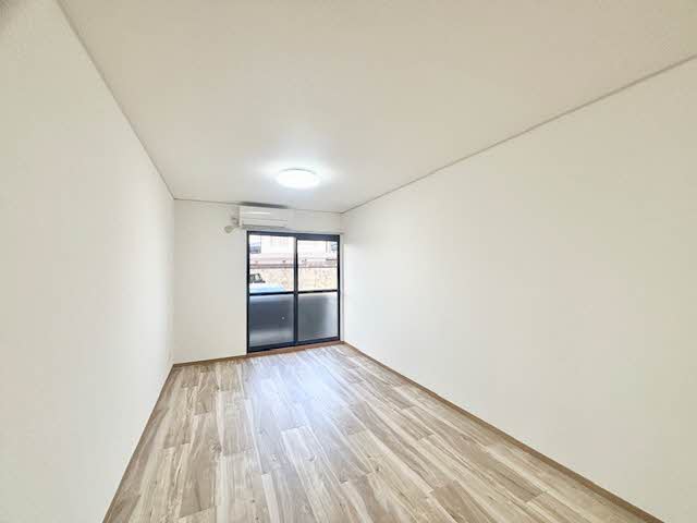 サニーコート山村 101号-2