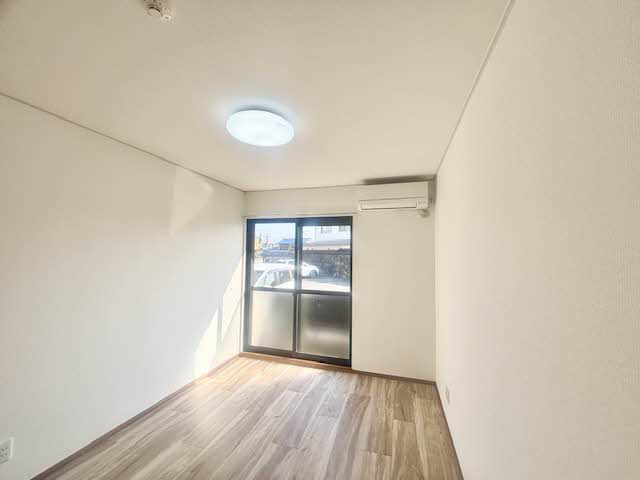 サニーコート山村 103号-4