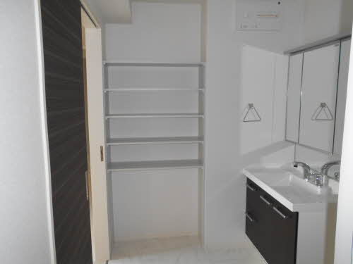 Ｃｈａｒｍａｎｔ　ｖｉｌｌａｇｅ A0102号-12