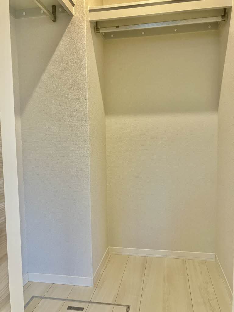 プレミアス中央町 A0101号-7