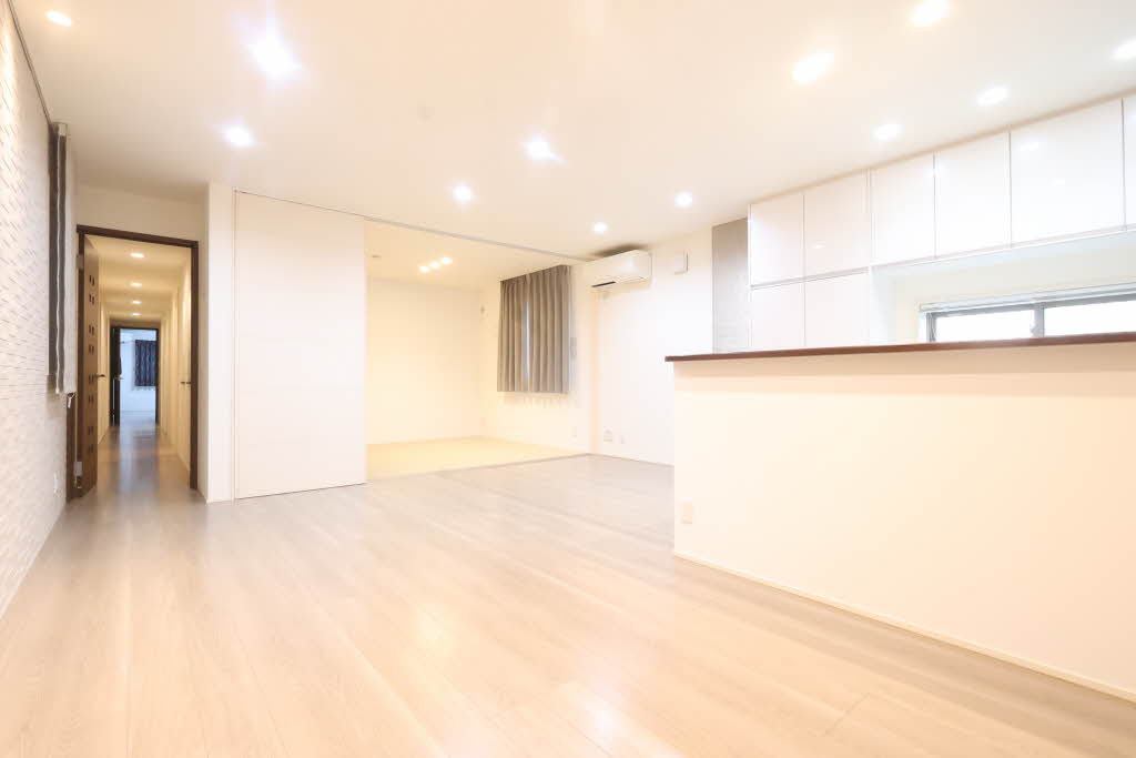 アヴェニール・ラディウ平和大通 A0101号-2