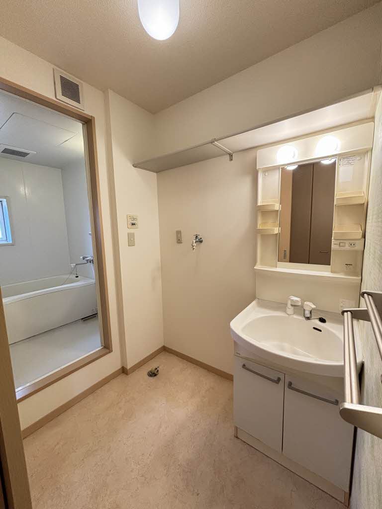 ハーティハイツⅢ　Ｃ棟 C0207号-14