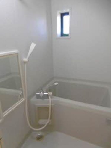 メゾン・アムール C棟 C0202号-5