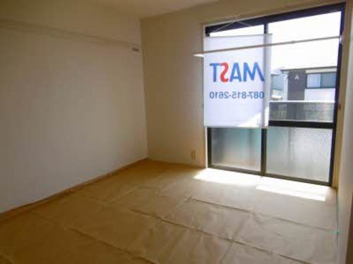 メゾン・アムール C棟 C0202号-11