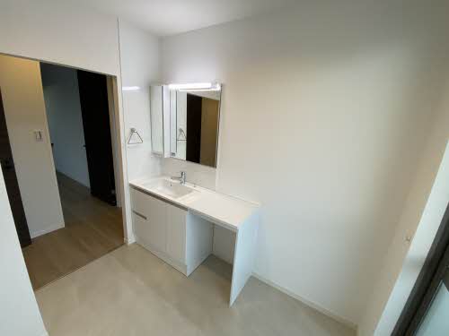 シャーメゾンガーデン松茂 C棟 C206号-13