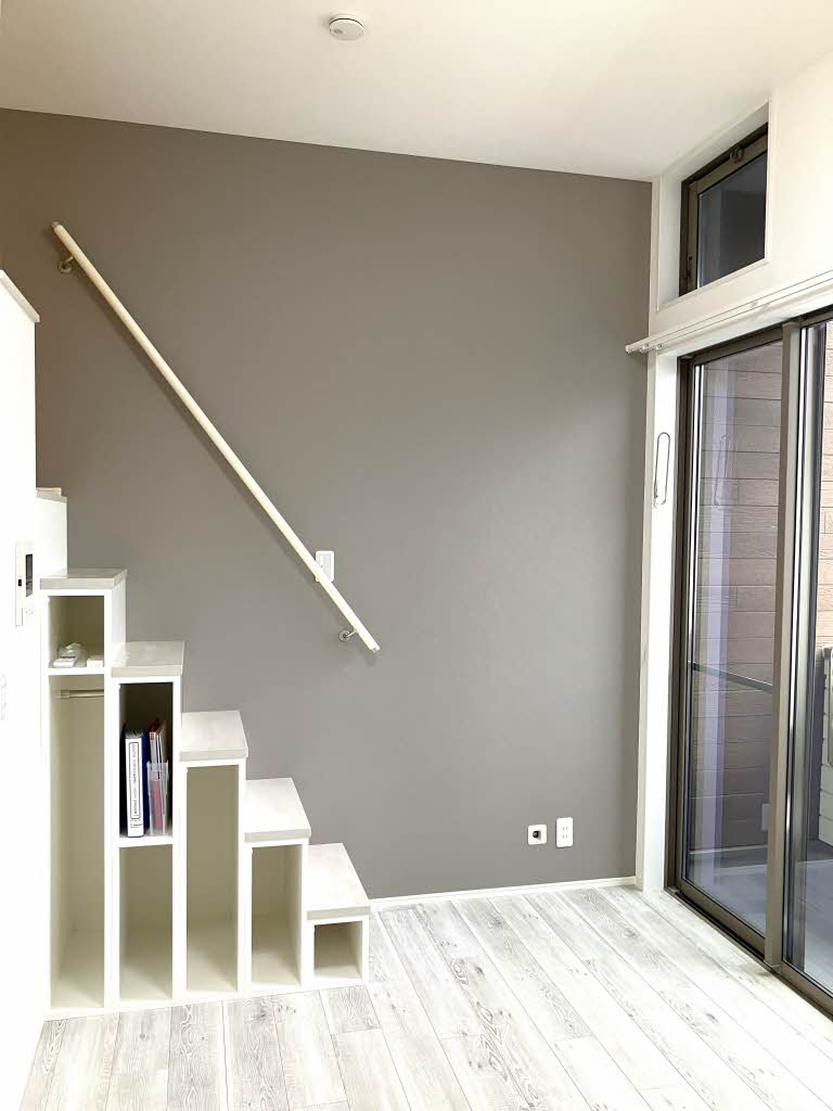 ａｌｐｈａ・ＴＨＥ・ＴＥＲＲＡＣＥ　駅南通り A0105号-7