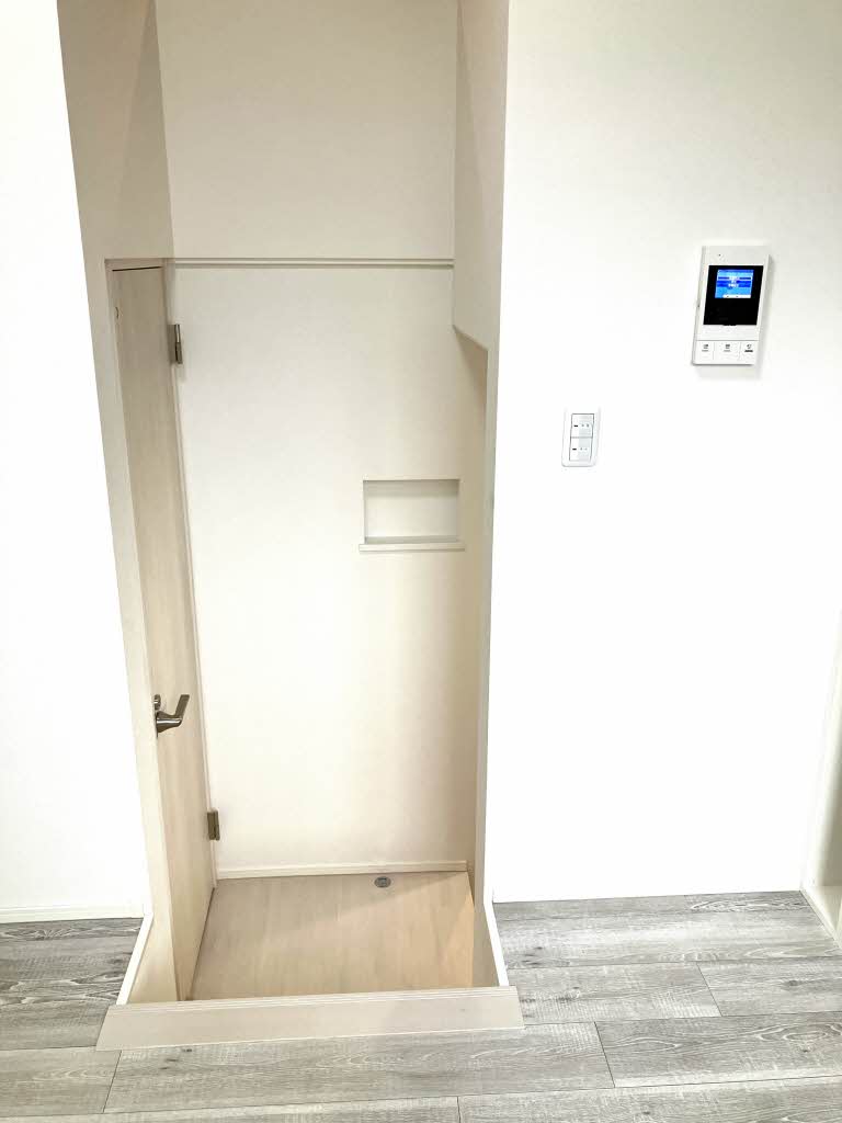 ａｌｐｈａ・ＴＨＥ・ＴＥＲＲＡＣＥ　駅南通り A0105号-8