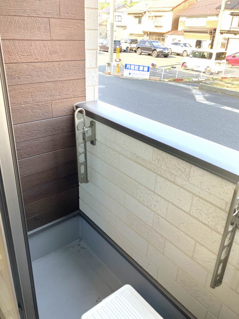 ａｌｐｈａ・ＴＨＥ・ＴＥＲＲＡＣＥ　駅南通り A0106号-9