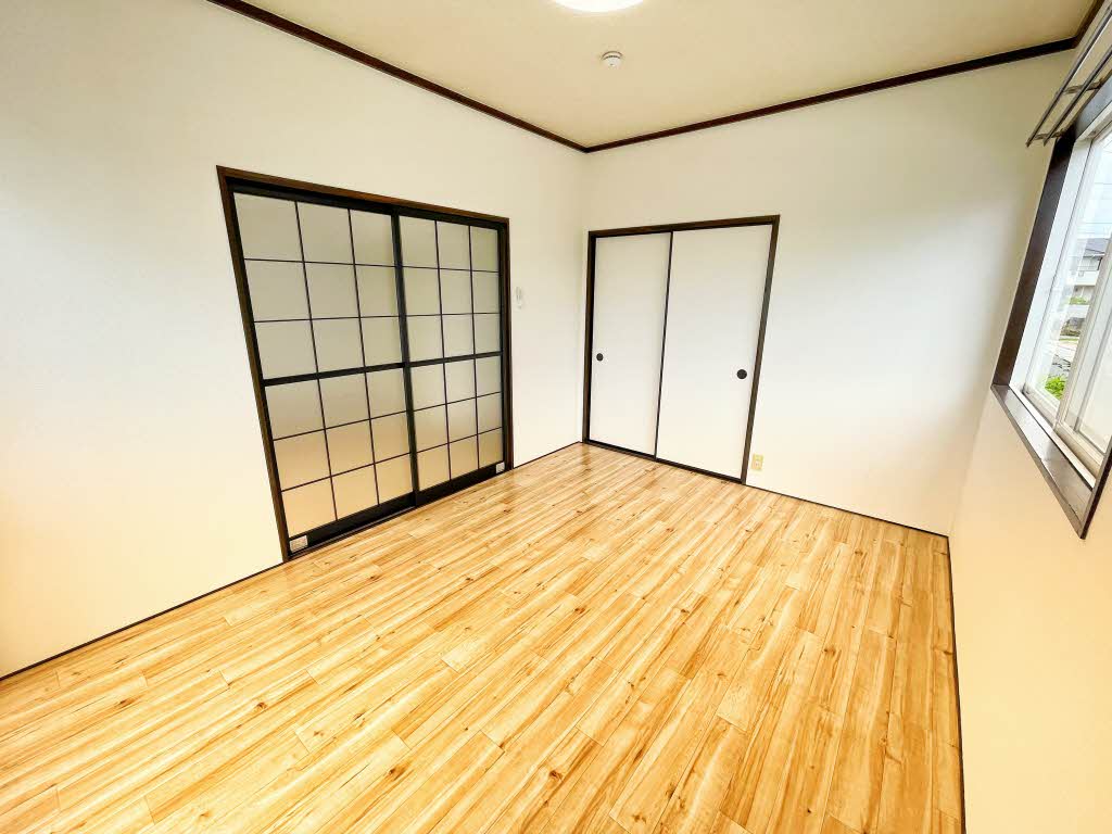 グレースフジ　Ｂ棟 B102号-5