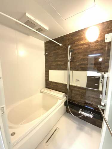 シャーメゾンルッカ A0301号-5