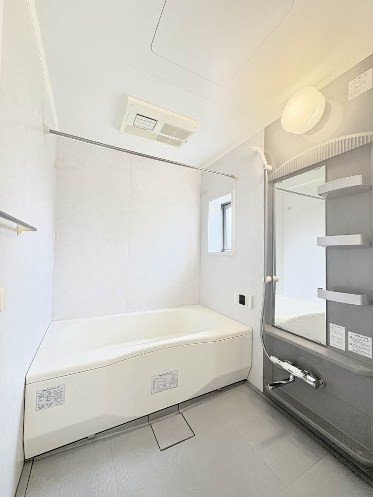 グランマスト春日 B棟 B0203号-6