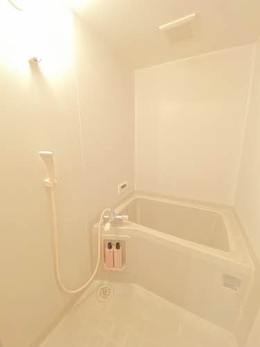 エクセル・メゾン D棟 D102号-8