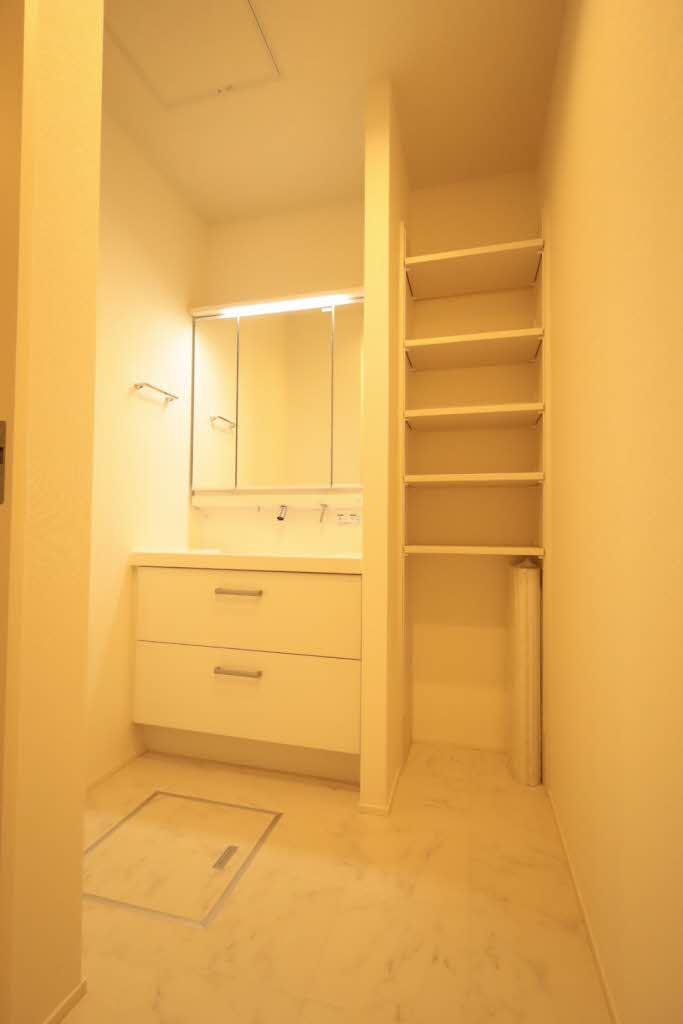 ベレオ２２ A0105号-8