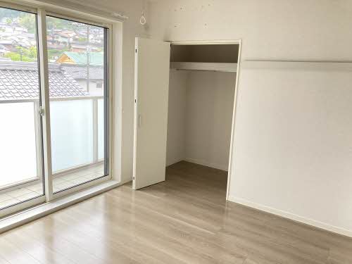 ＬａＶｉｔａ（ラ・ヴィータ） A0301号-3