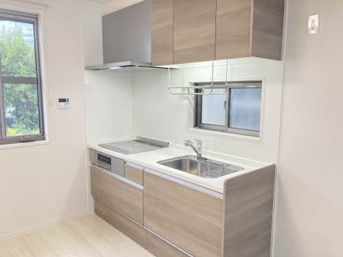 シャーメゾン ソアヴィータ 202号-3