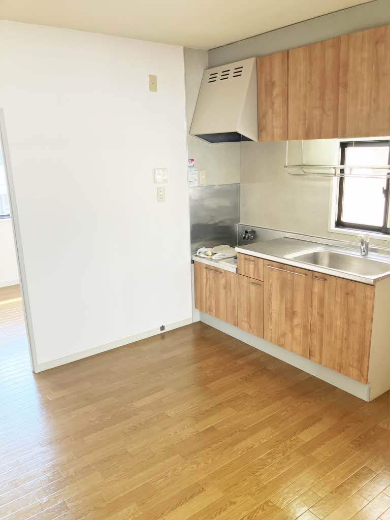 ピアット B棟 B0201号-2