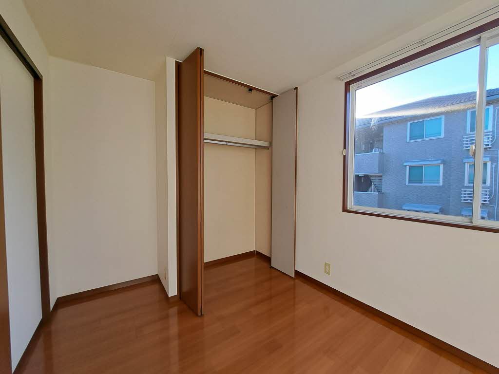 シャーメゾン江崎 A0201号-5