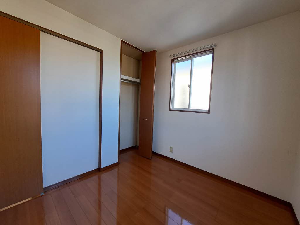 シャーメゾン江崎 A0201号-7