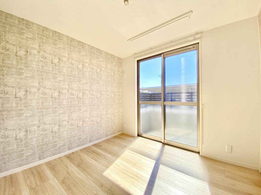 トゥモローランド A0101号-4