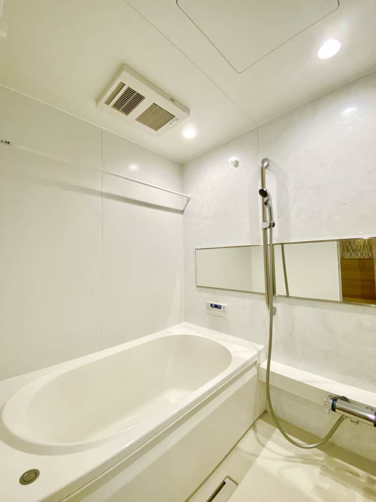 トゥモローランド A0101号-8