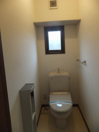 サン・シュライン W棟 W0102号-5