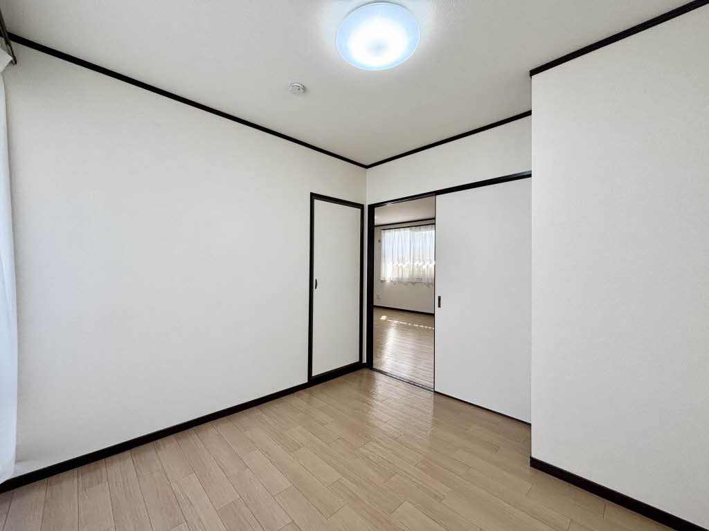 プレジール梶谷 A0201号-5