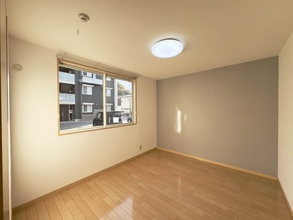 ビ・ボーン　Ｂ棟 B0105号-5