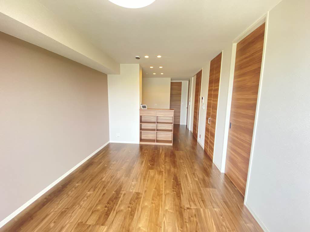 ルミエール津森 202号-2