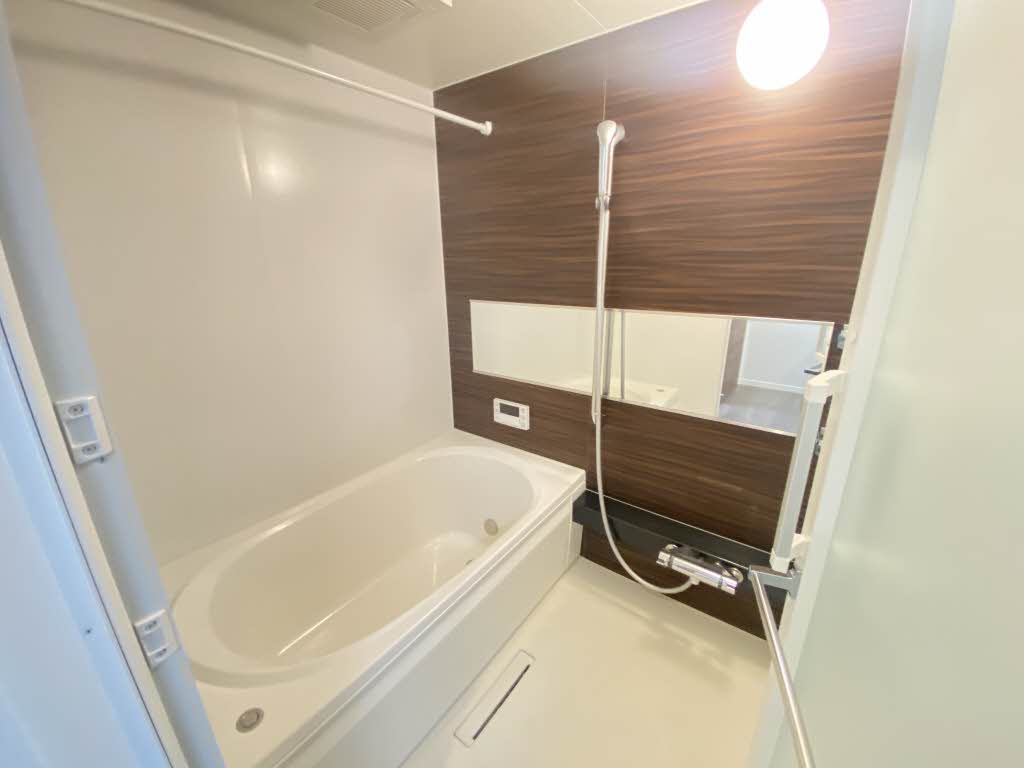 ルミエール津森 202号-6