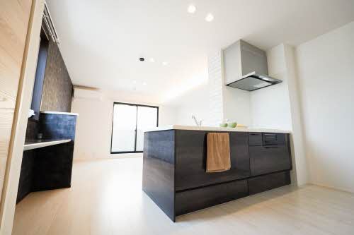 シャーメゾンマヒナ A0203号-3