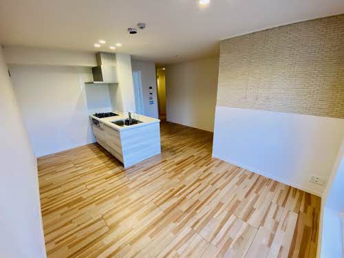 リ・カーサ A0204号-8