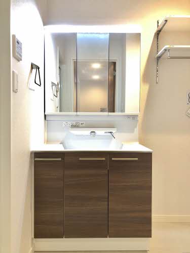 トリフォリア A0103号-8