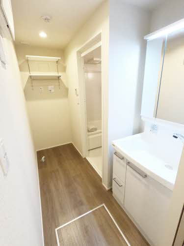 ザイテグラウベン 103号-8