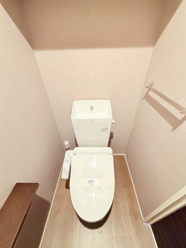 ザイテグラウベン 302号-8