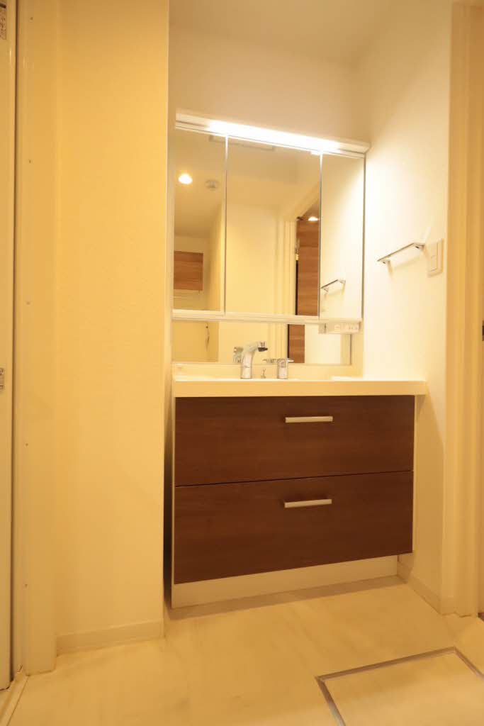 サニーウエスト A0101号-8