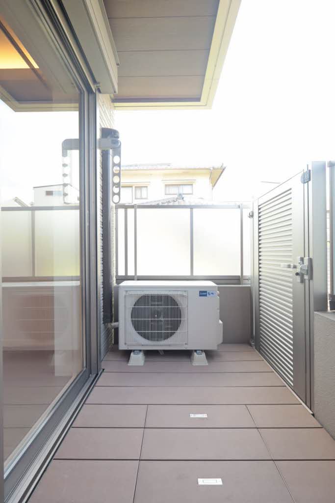 サニーウエスト A0101号-13