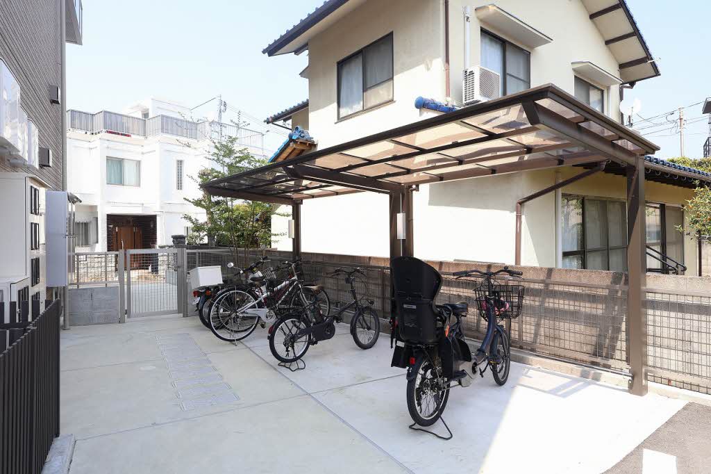 ファミーユシャトー A0103号-2