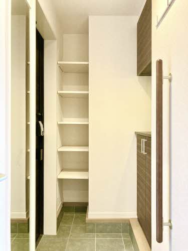 リバーサイド　ハナ A0102号-4