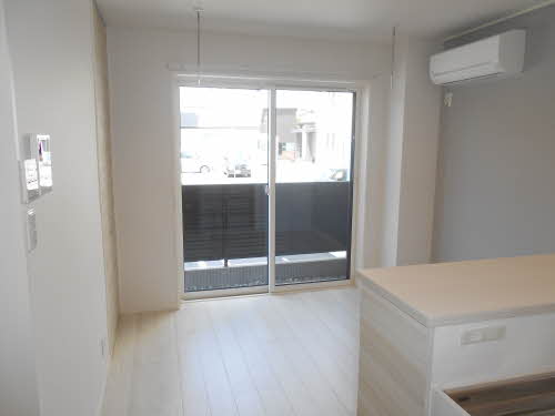 シャーメゾン　コウジマチ A0101号-2