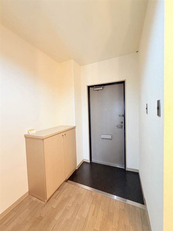 ロータス伏石 302号-9