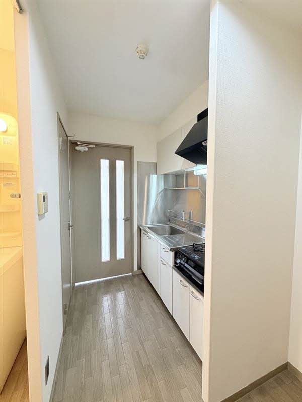 ロータス伏石 303号-4