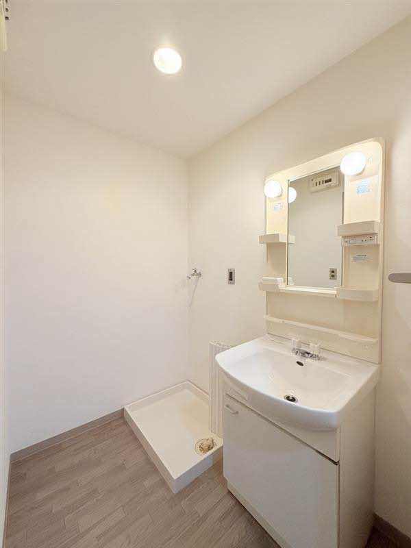 ロータス伏石 303号-7