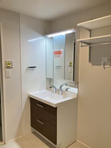 ベンベヌート 203号-9