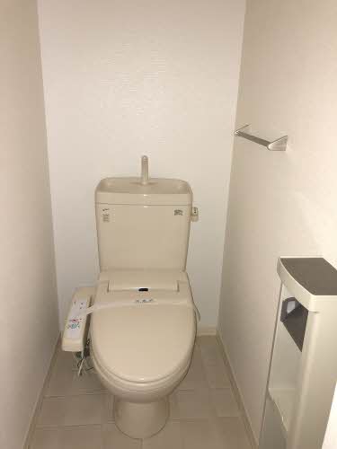 Ｒｉｖｅｒ　Ｃｏｕｒｔ　Ⅱ棟 B0101号-5