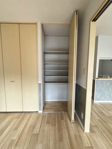 CHOW HOUSE A0102号-6