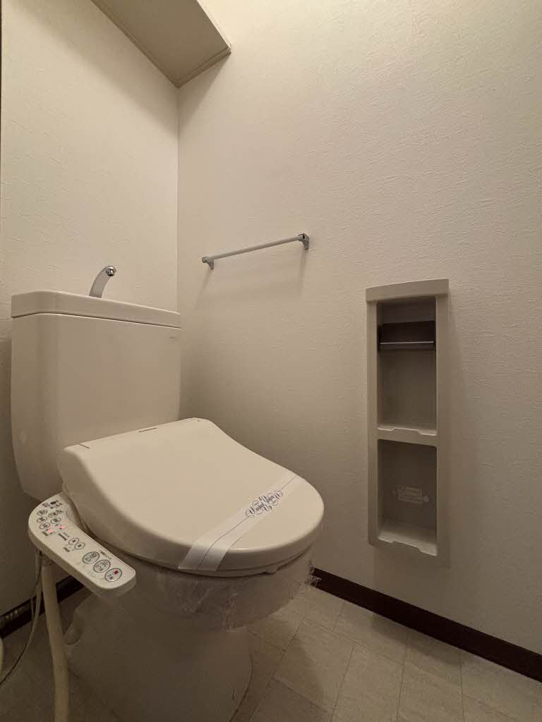 ミレニアムガーデン A0201号-4