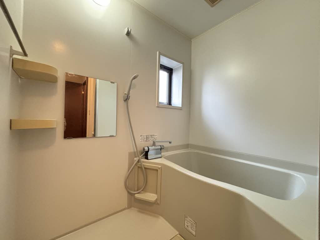 ミレニアムガーデン A0201号-5