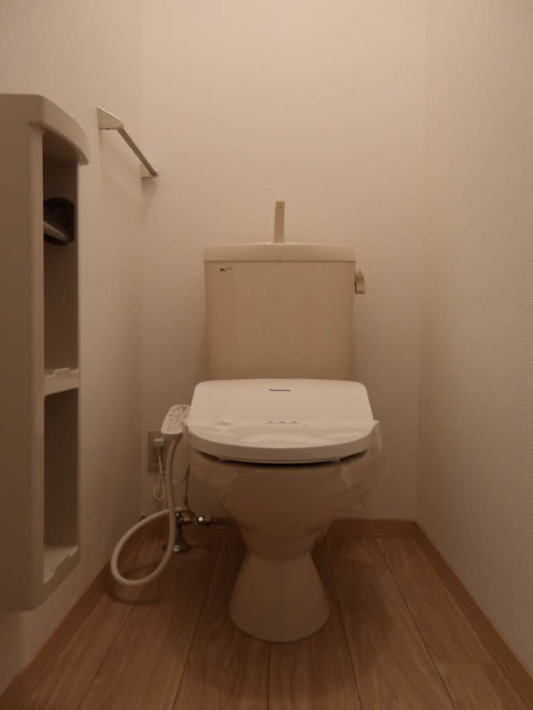 ヴィレッジ高島Ⅰ　Ａ棟 A0101号-8